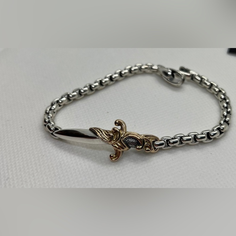 David Yurman 18k gold dagger bracelet
